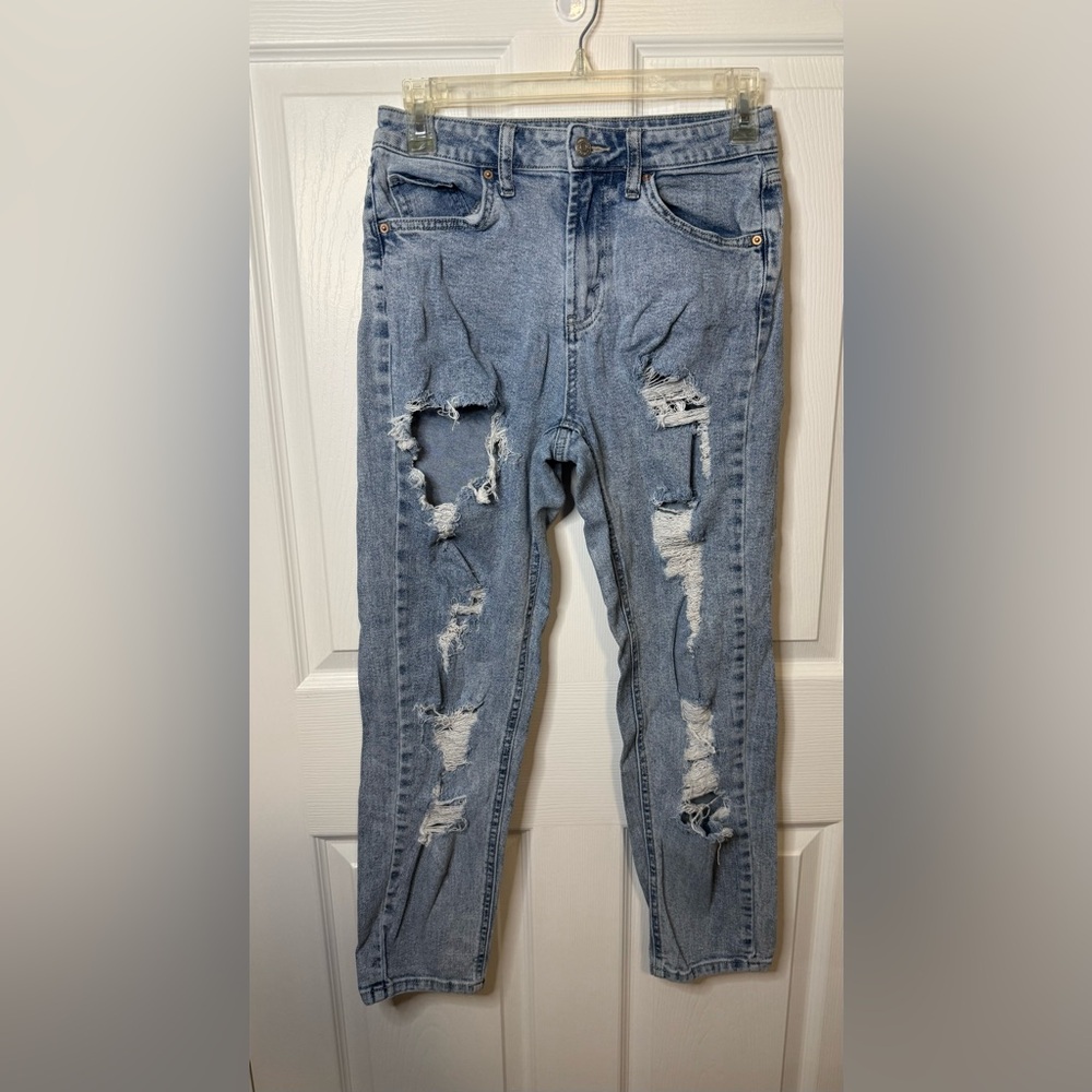 Wild Fable Straight Leg Distressed Jeans